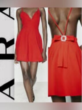 Zara beautiful Red V-Neck Spaghetti Strap Skater Dress/ Size Medium